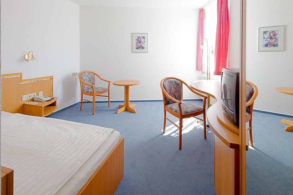 Hotel Jahnke นอยบรันเดนบวร์ก ห้อง รูปภาพ